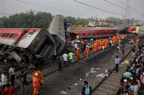 At least 50 dead as two trains derail in eastern India